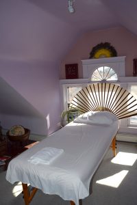 Acupuncture treatment room